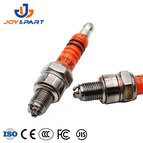 Motorrad -Zündkerze Auto -Teile A7TC A7TJC 3 Elektrode 50cc - 150cc -heiße dreistufige Zündkerze
