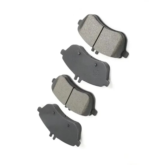 China Hersteller Classic Car Restoration Halbmetallic mit Reparaturkits OEM D1340 Bremsbeläge für Autos